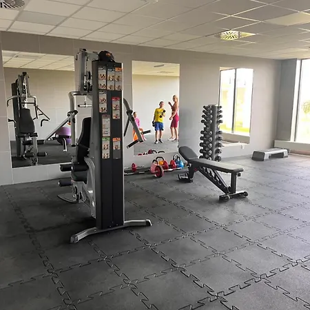 Avalon - Basen Sauna Fitness 公寓