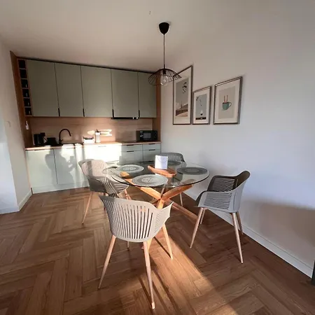 Avalon - Basen Sauna Fitness Apartmán *